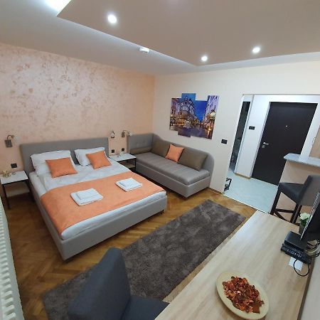 Apartman Dodolu Belgrado Buitenkant foto