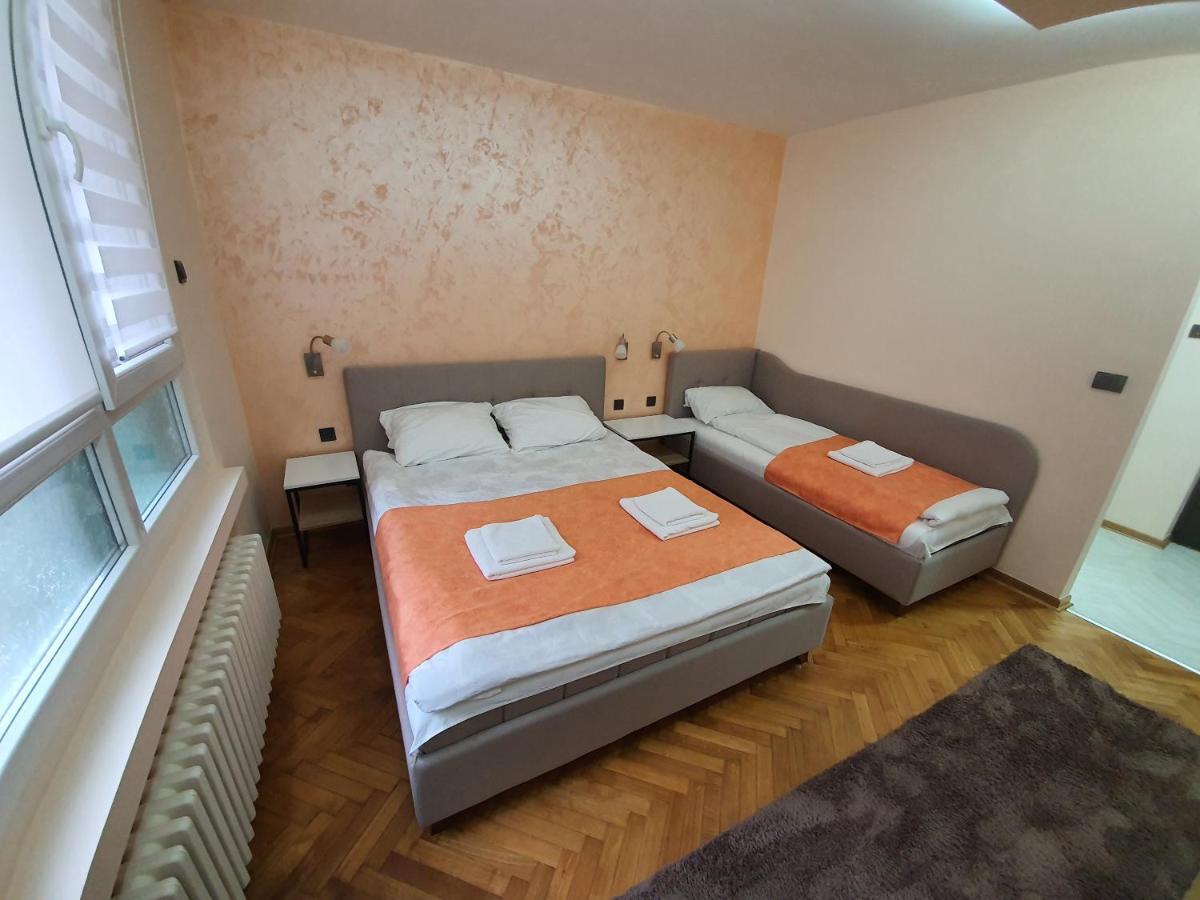 Apartman Dodolu Belgrado Buitenkant foto