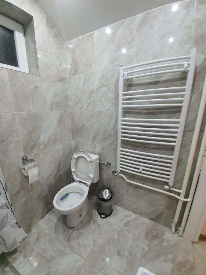 Apartman Dodolu Belgrado Buitenkant foto