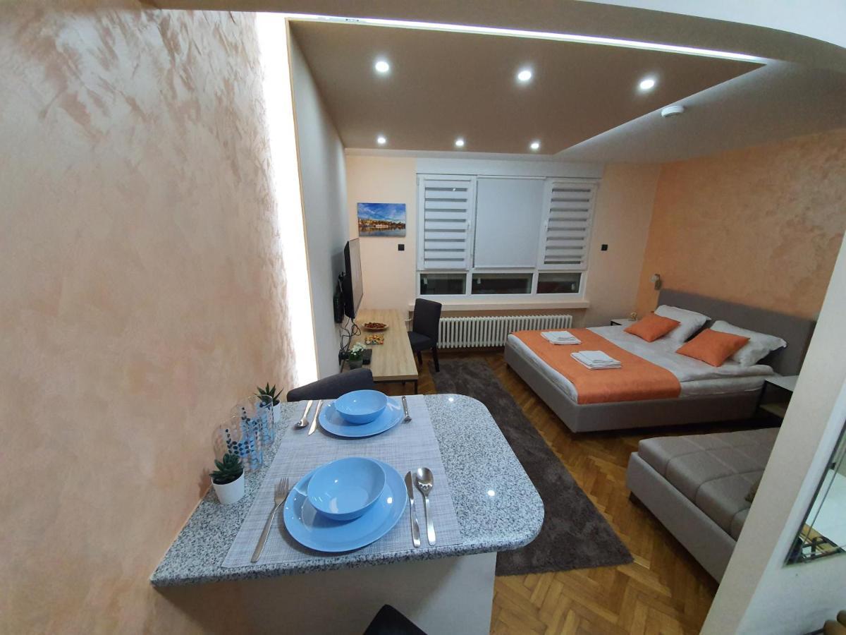 Apartman Dodolu Belgrado Buitenkant foto